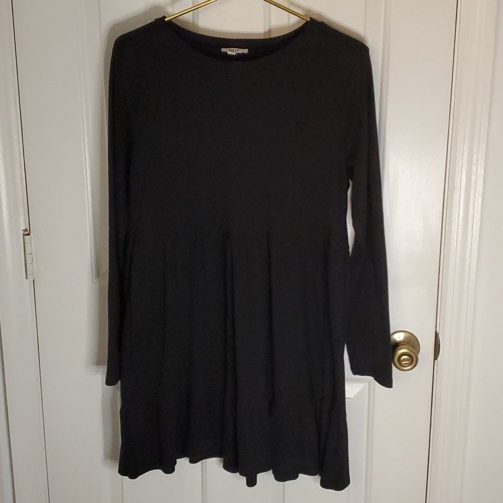 AUW Womens Black Long Sleeve Mini Dress Stretch Material with Bottom Ruffle
